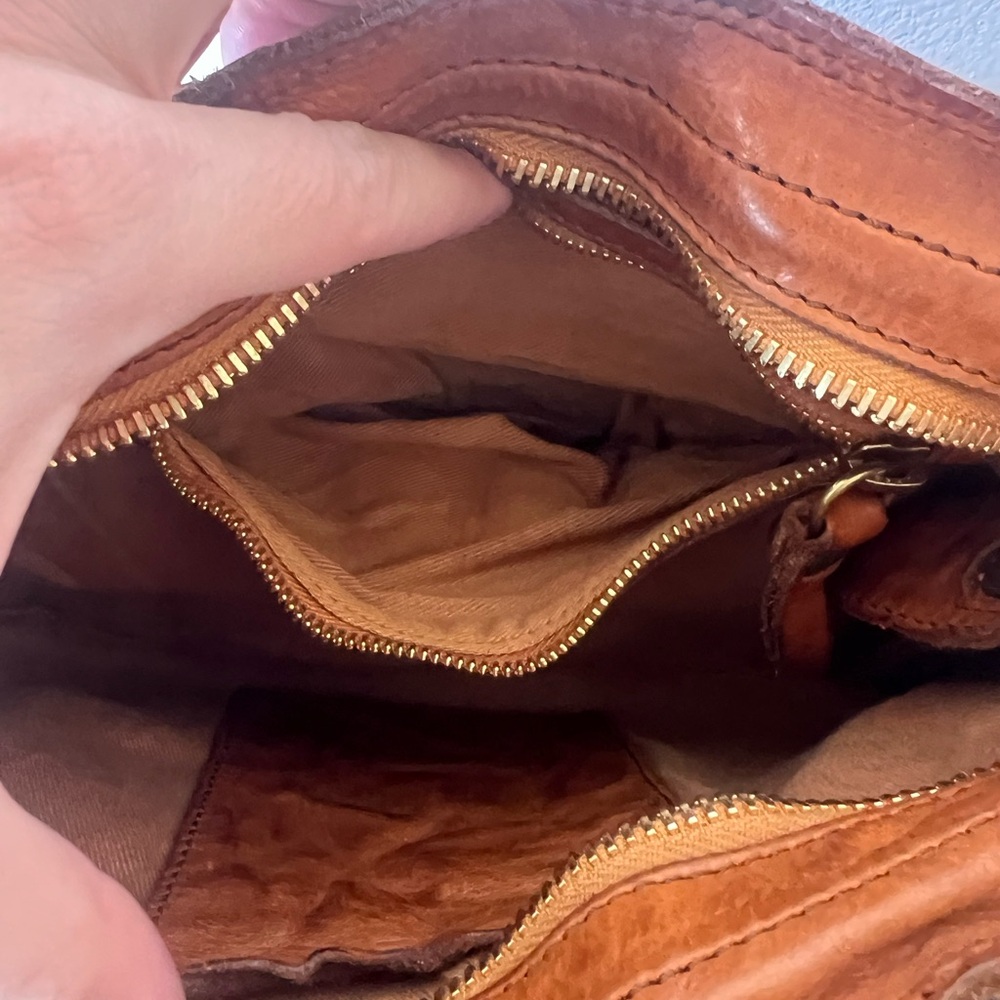 Campomaggi Brown Leather Shoulder Bag - Picture 8 of 9